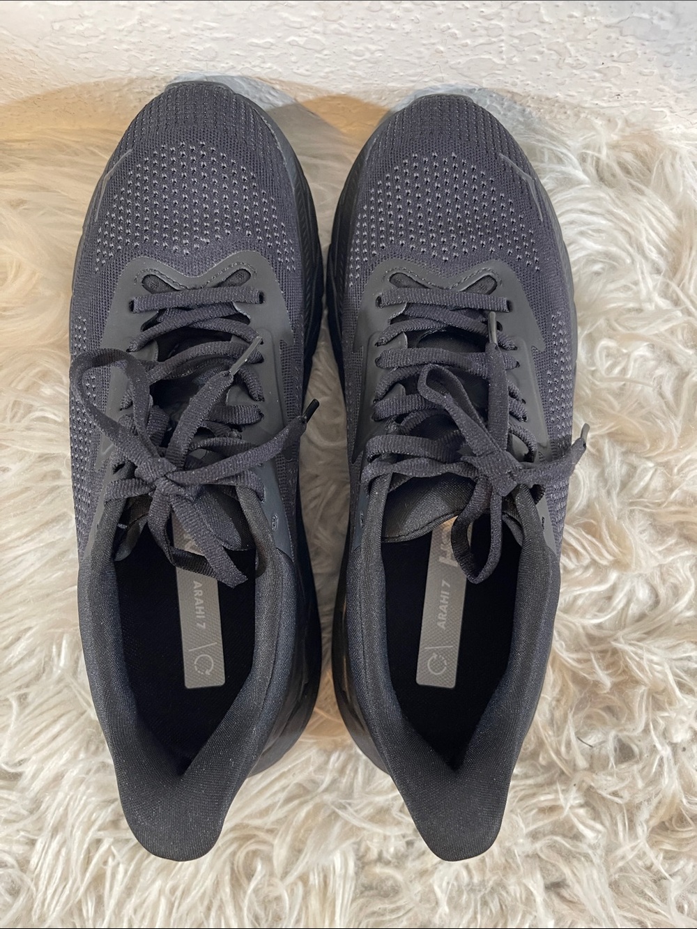 HOKA ONE ONE Arahi 7 'Triple Black' Size 8 Performance Sneakers NEW - Picture 7 of 14